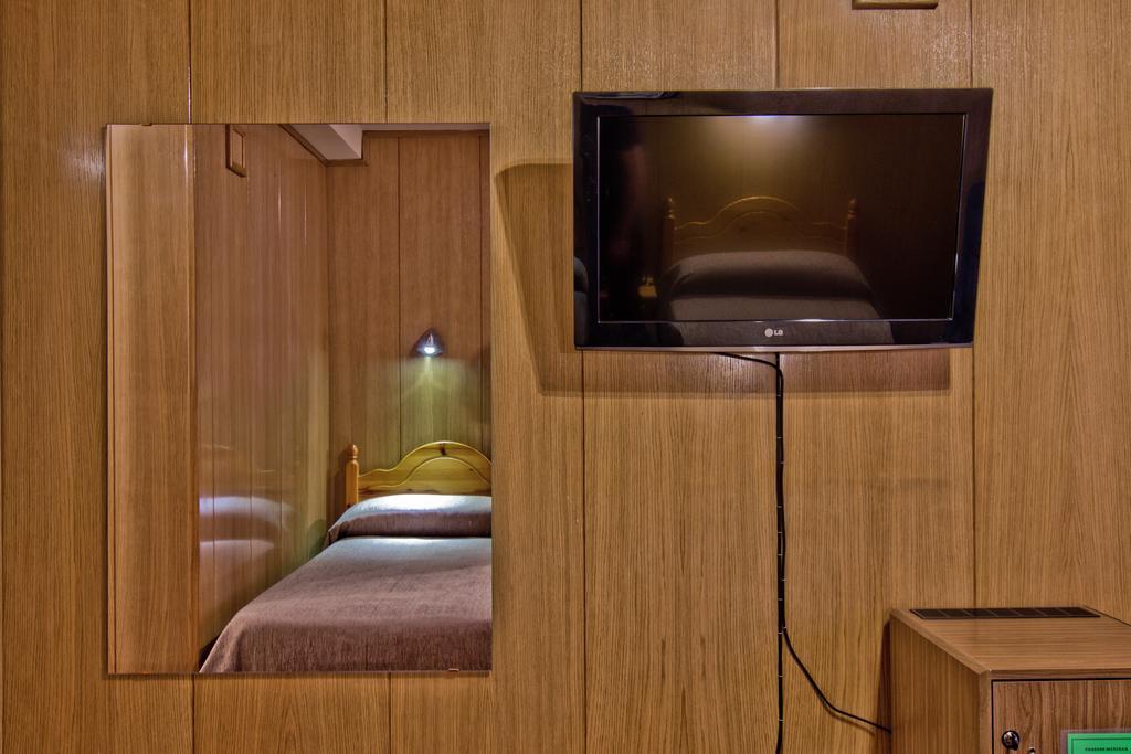 Hotel Dona Blanca Albarracín Extérieur photo