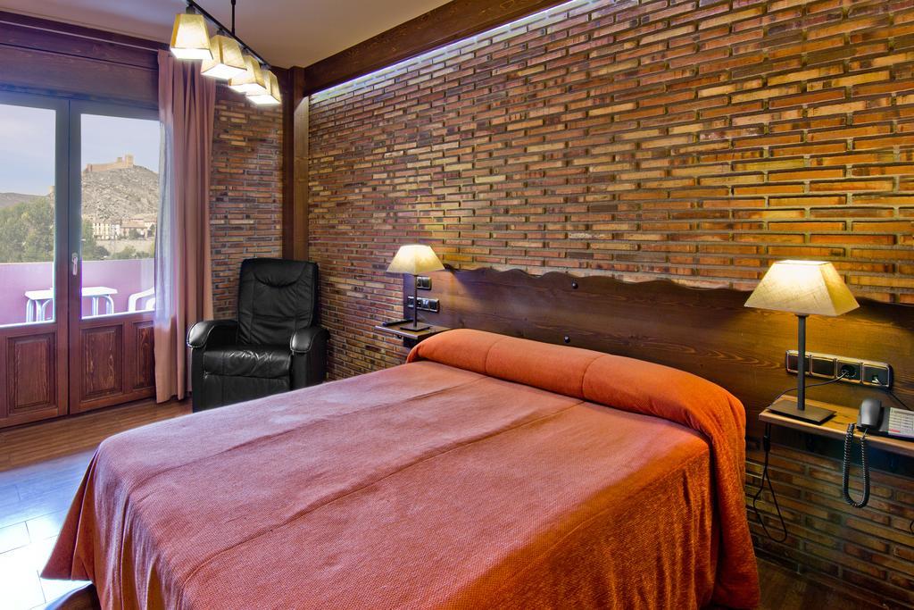 Hotel Dona Blanca Albarracín Chambre photo