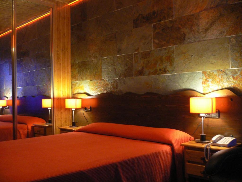 Hotel Dona Blanca Albarracín Chambre photo