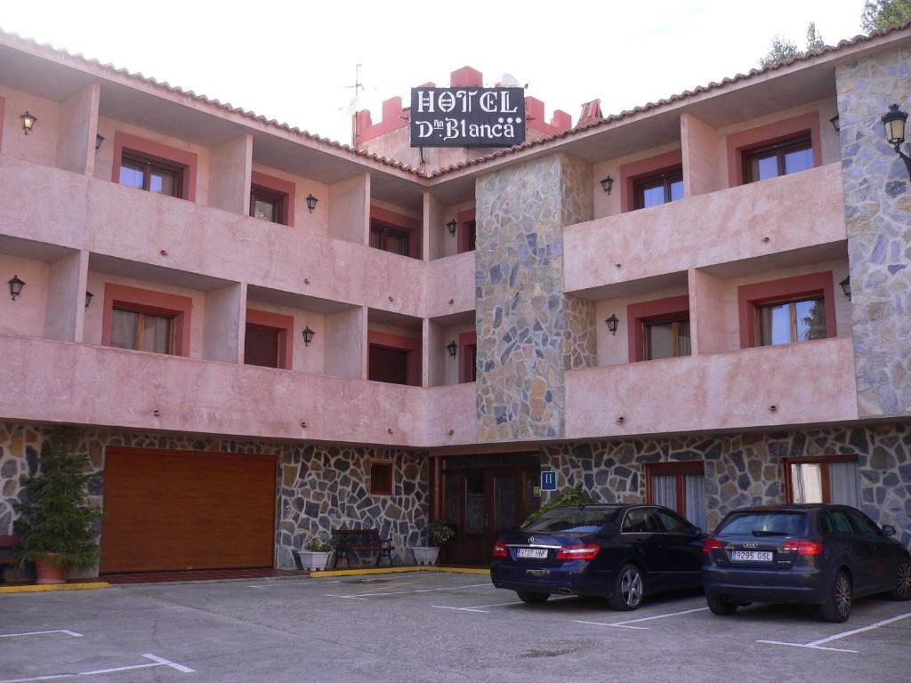 Hotel Dona Blanca Albarracín Extérieur photo