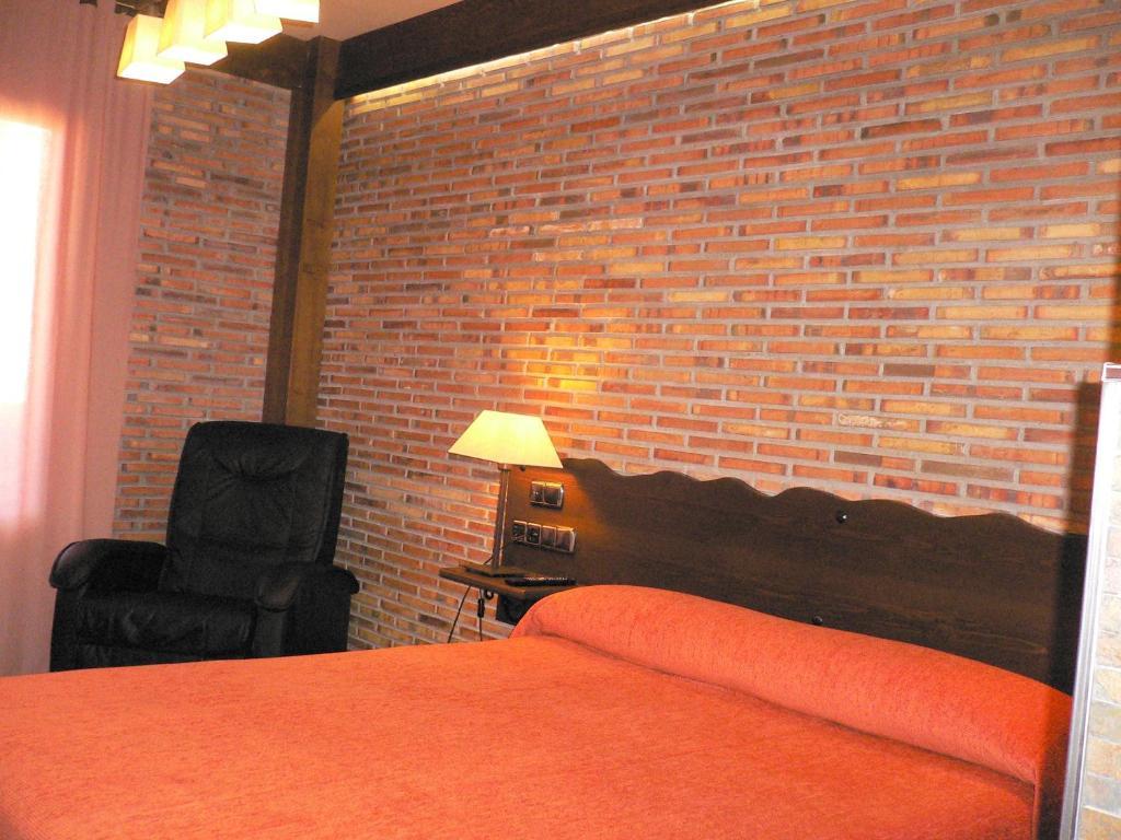 Hotel Dona Blanca Albarracín Extérieur photo