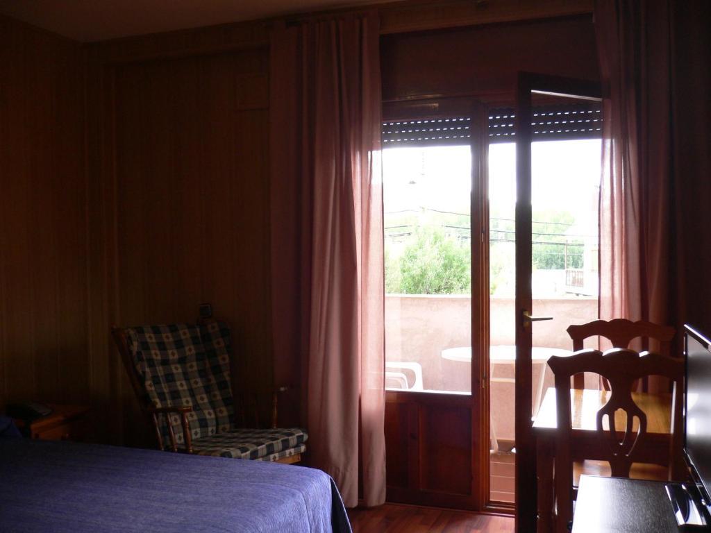 Hotel Dona Blanca Albarracín Extérieur photo